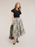 T-shirt with floral embellishments image number 0