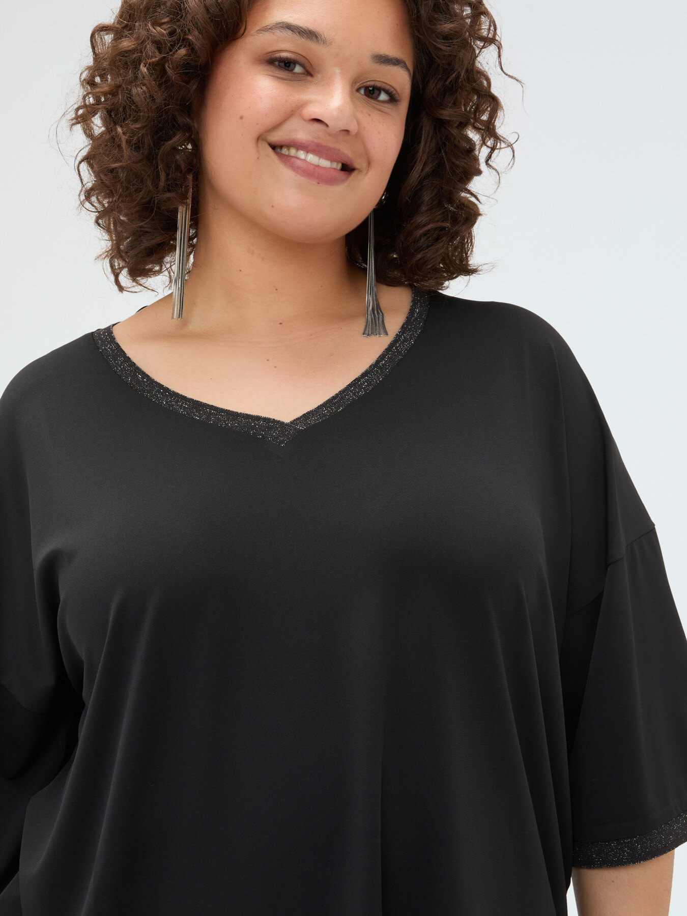 Jersey t-shirt with lurex trim image number 3