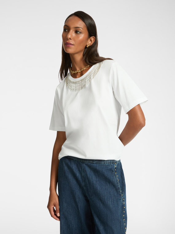 T-shirt with rhinestone fringe