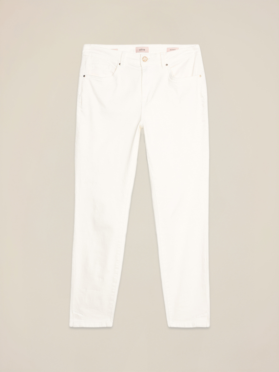 Skinny pants in cotton and Tencel with jewel button