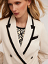 Blazer doppiopetto con bordi image number 3