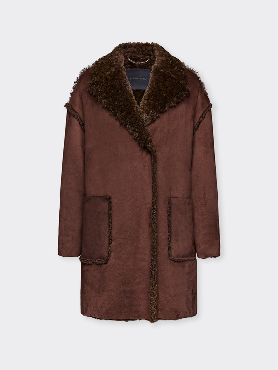 Soft fabric coat with pockets