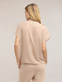 Camisa en georgette laminada con bolsillos image number 1