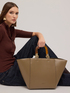 Shopping bag with double handles image number 0