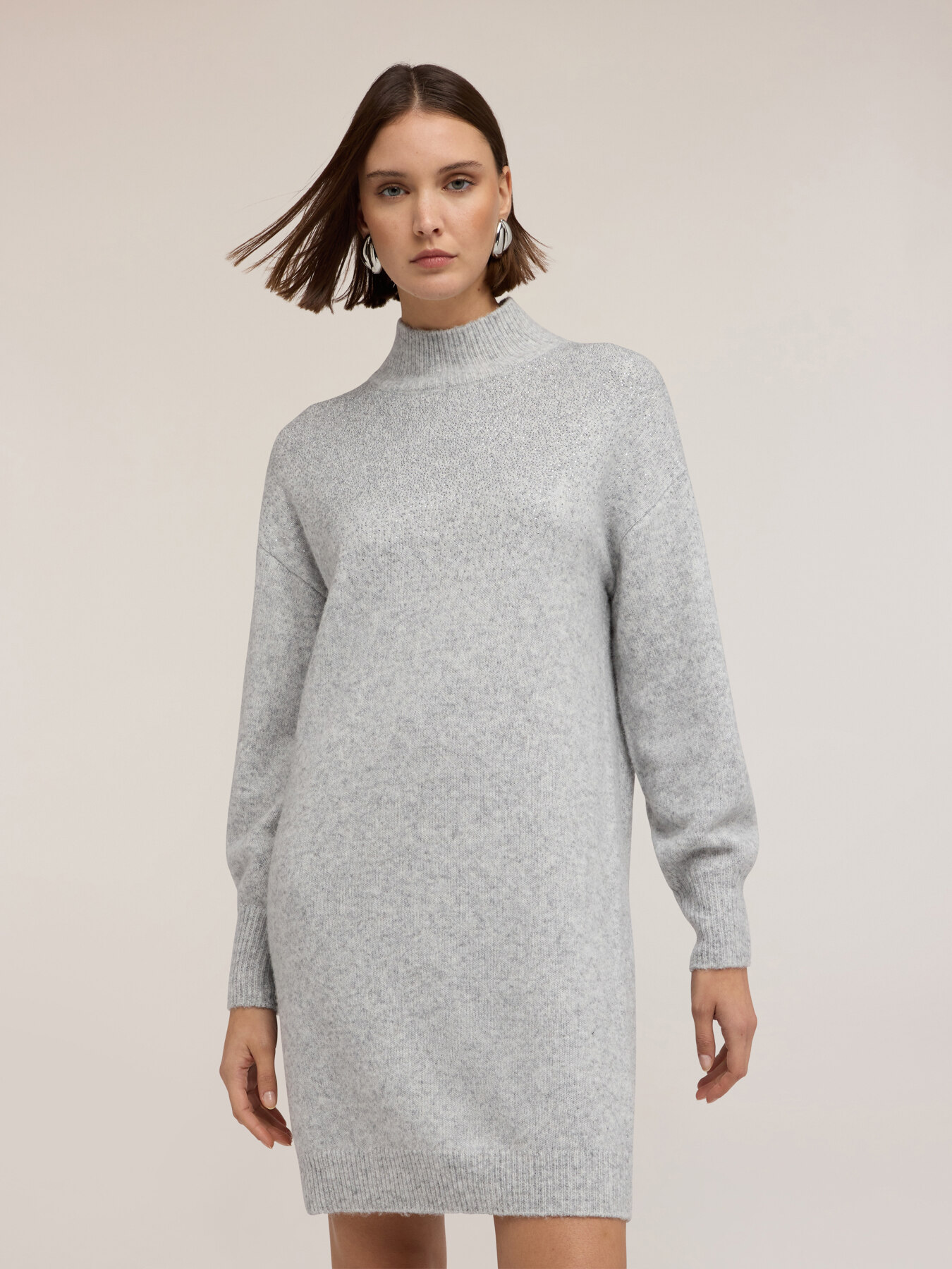 Vestito regular in maglia con strass image number 2