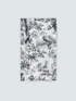 Foulard en viscose avec imprim&eacute; tropical image number 1