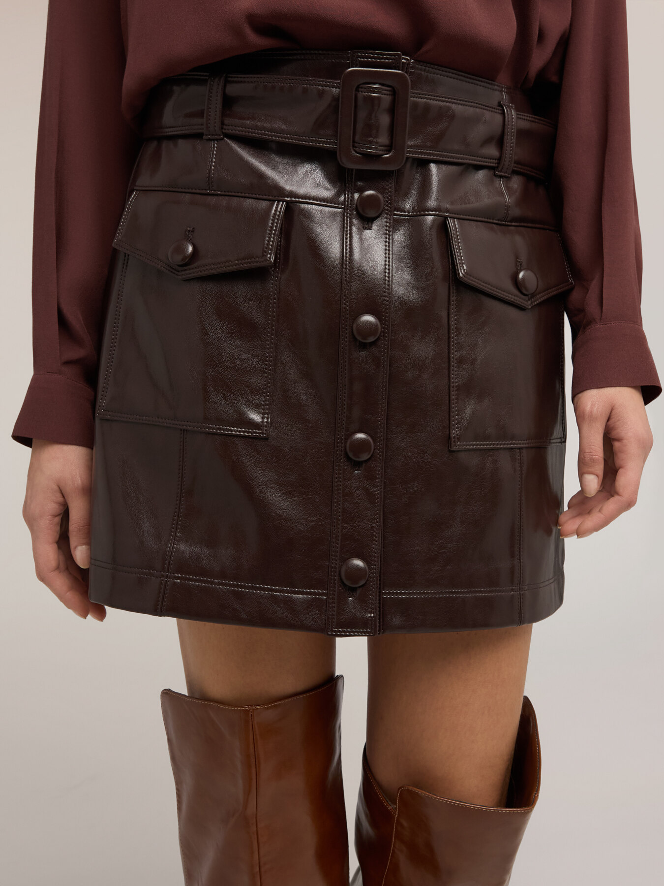 Coated fabric miniskirt image number 3