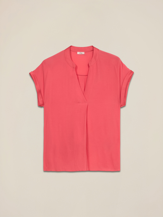 Viskosebluse mit Satinbesatz