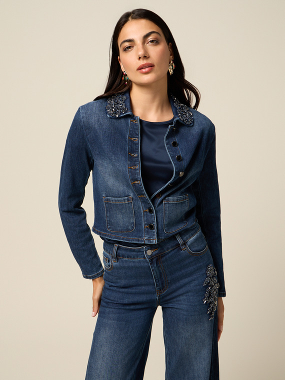 Jeansjacke mit Schmuck-Patches