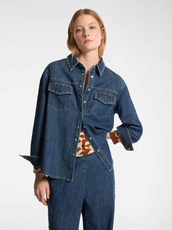 Chemise en denim avec clous
