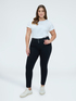 Jeggings aus schwarzem Denim mit dekorativen Kn&ouml;pfen image number 0