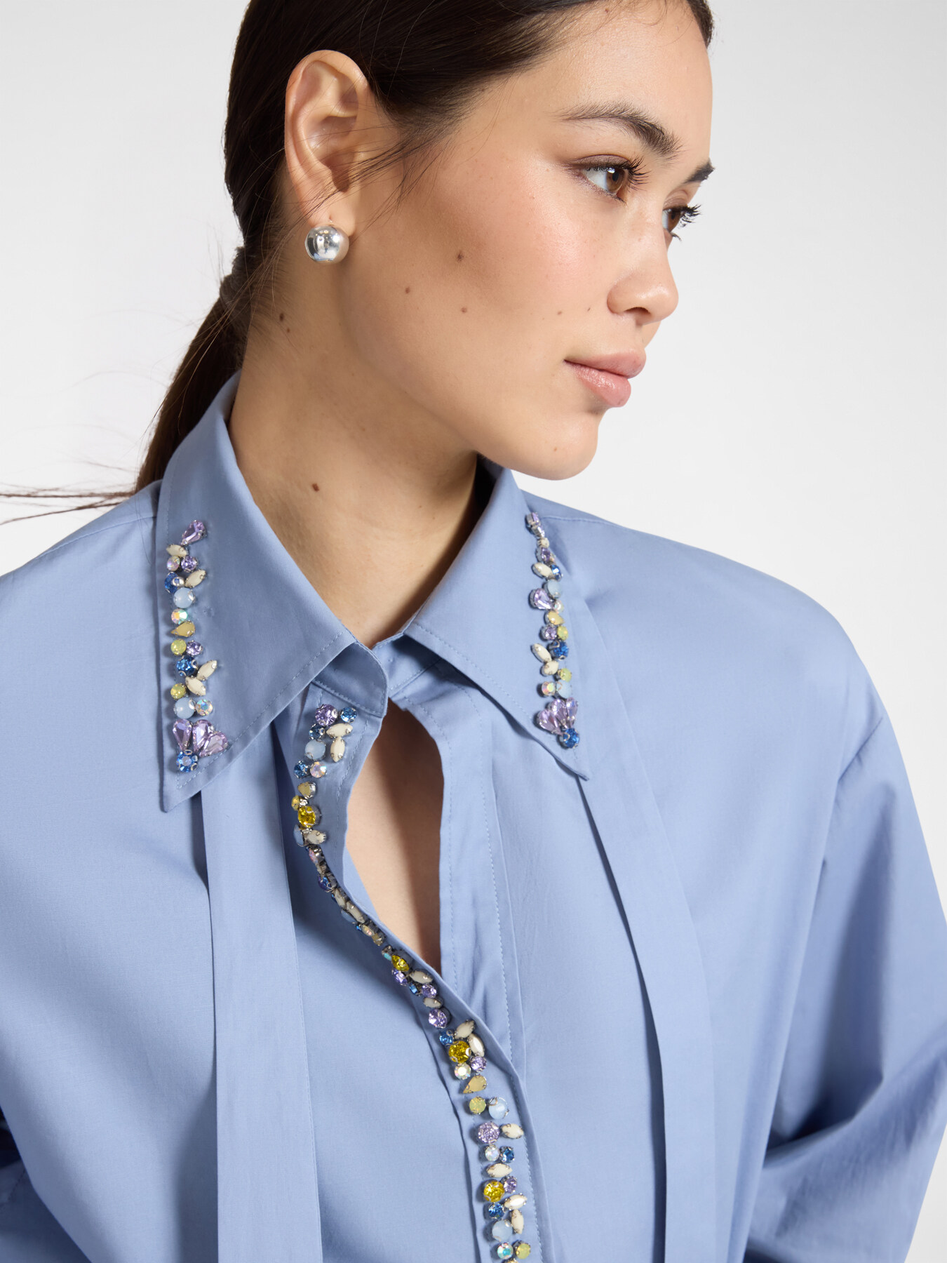 Camicia in popeline con cristalli image number 3