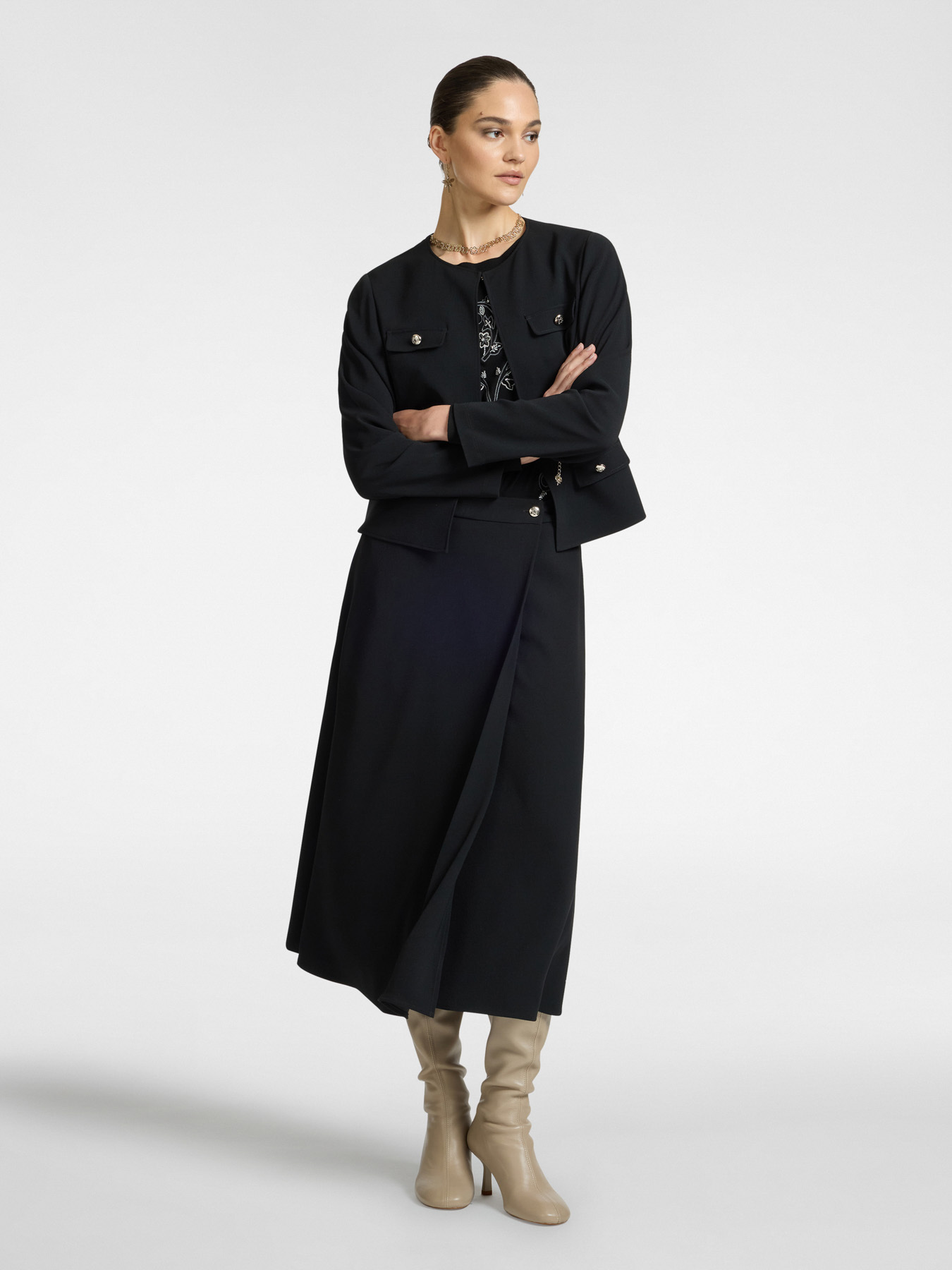 Giacca corta girocollo image number 2