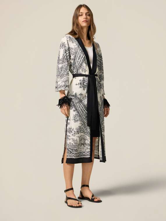 Patterned viscose kimono