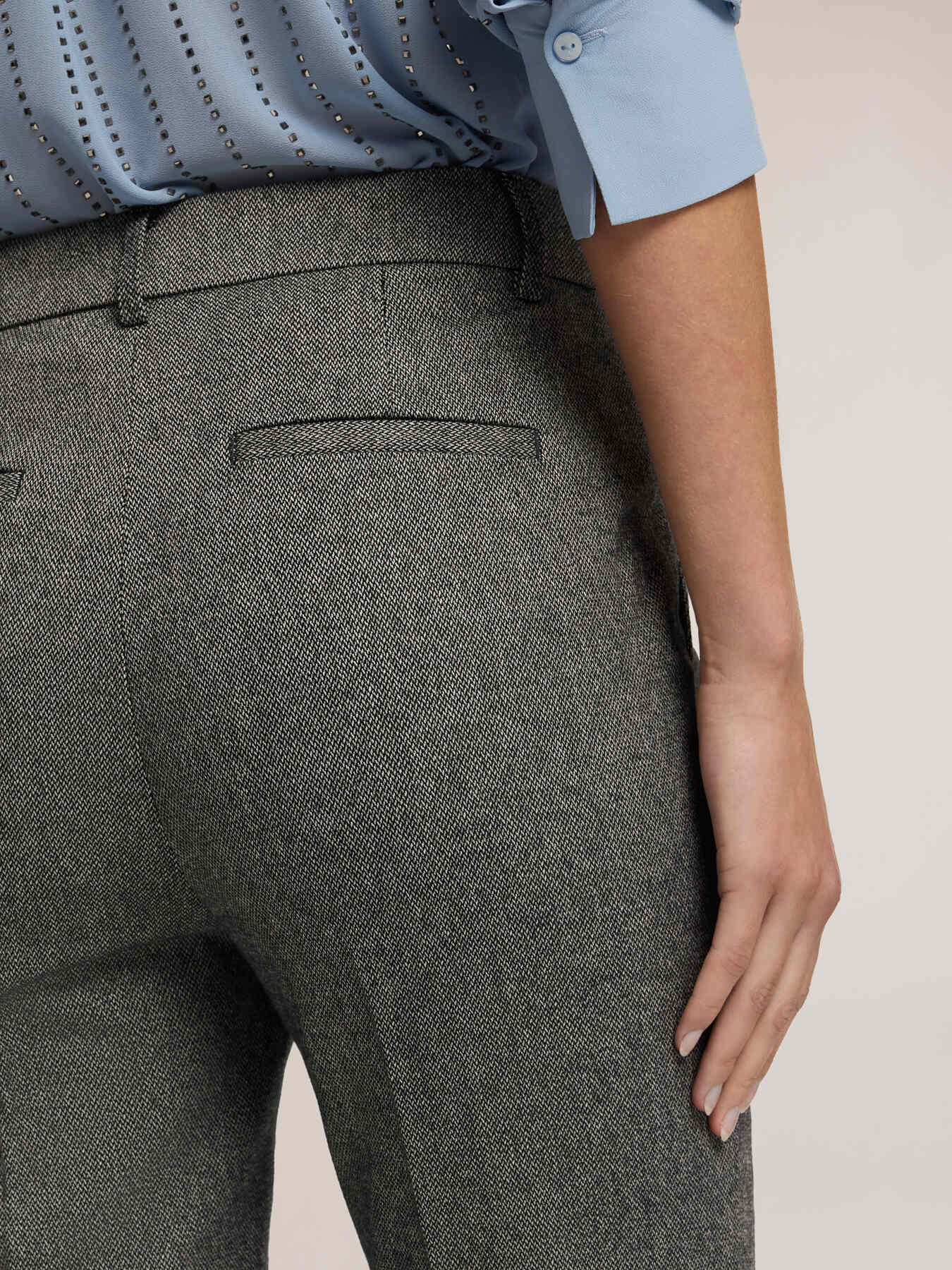 Slim-Hose aus Tweed image number 3