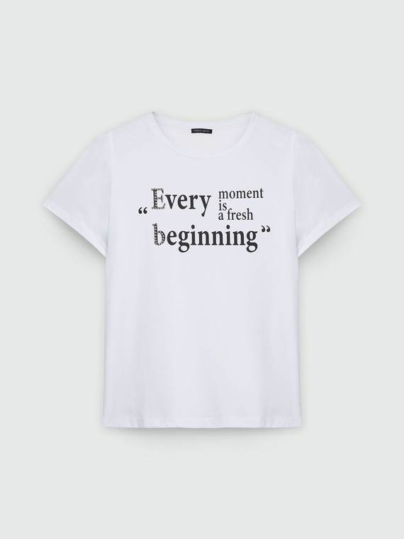 T-Shirt mit Schriftzug und Stickerei