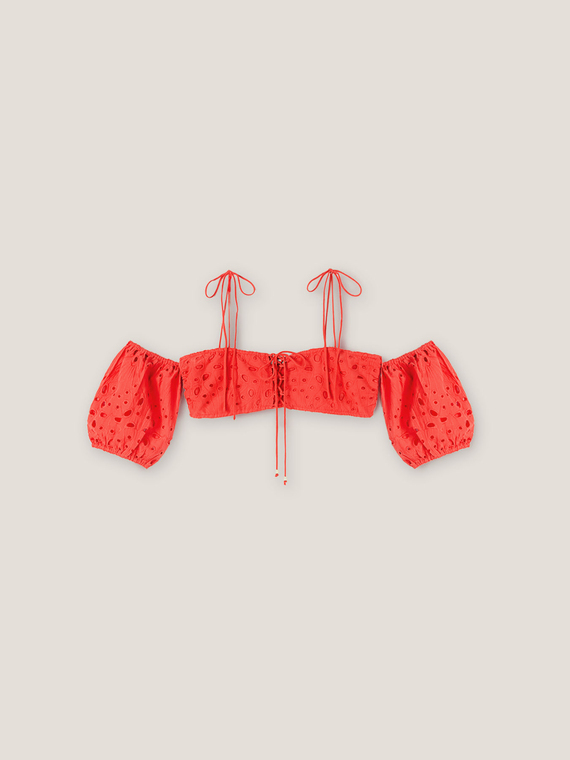 Off-shoulder brassiere top in broderie anglaise