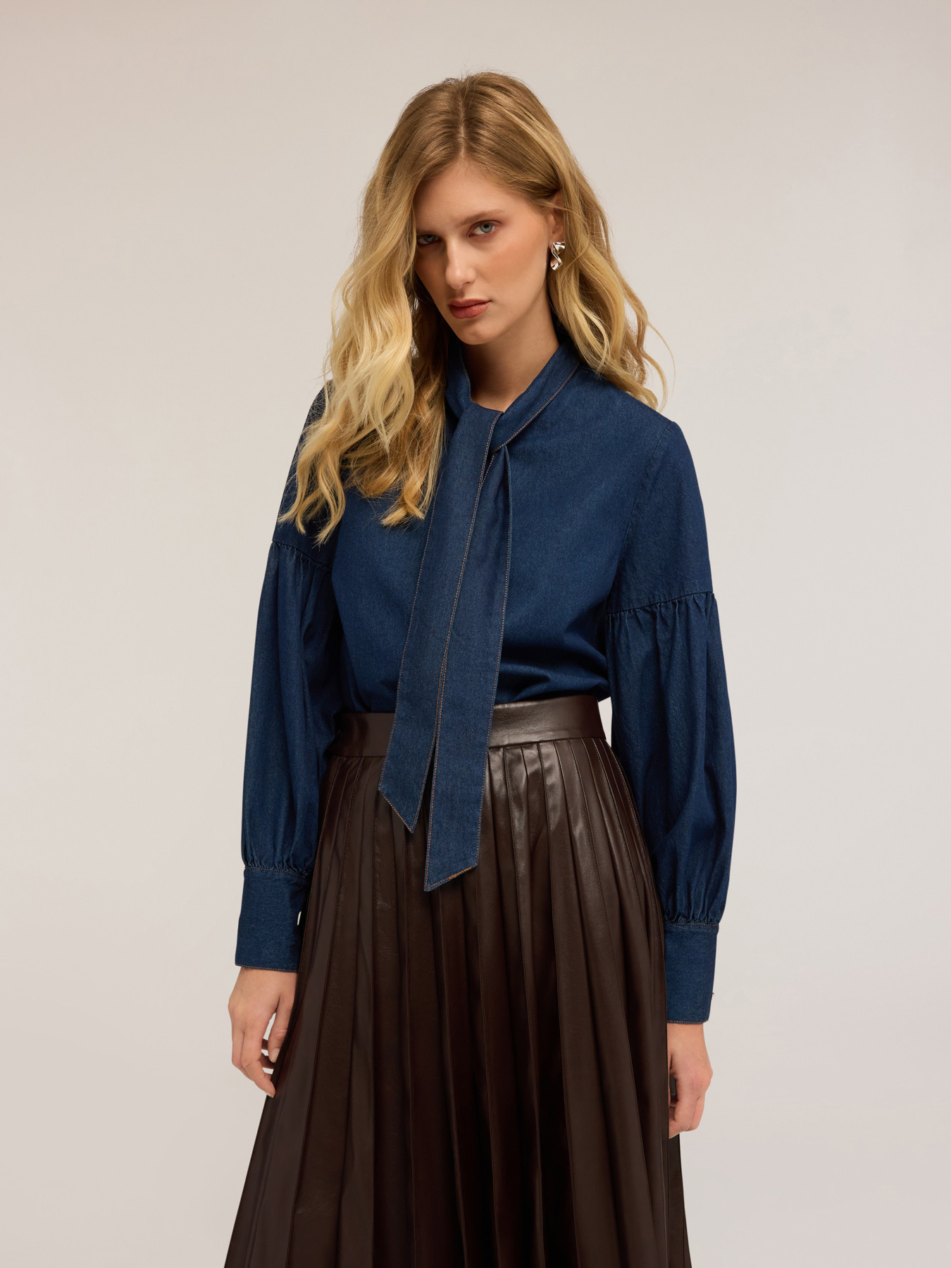 Cămașă din denim cu guler tip eșarfă image number 3