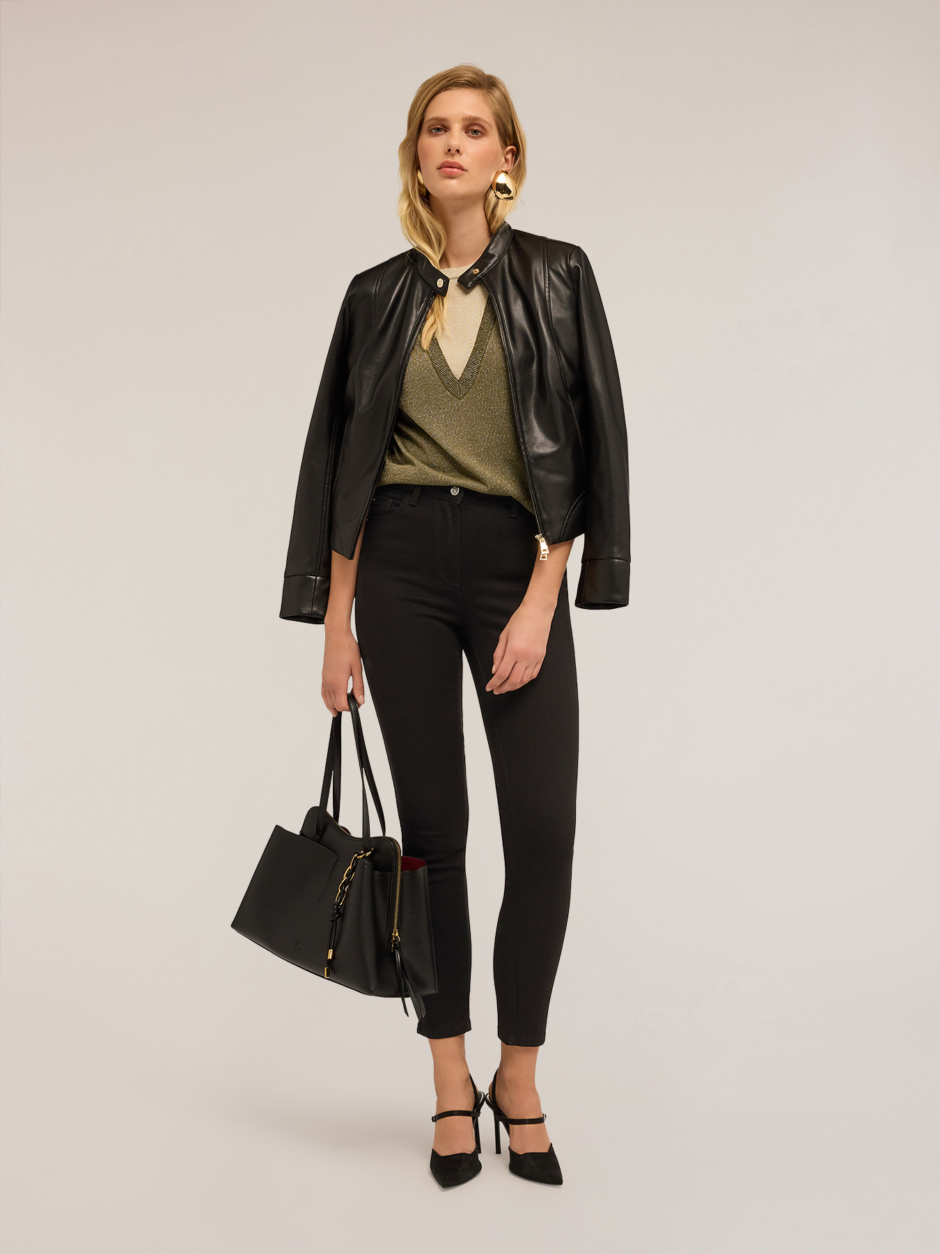 Skinny jeans black wash image number 3