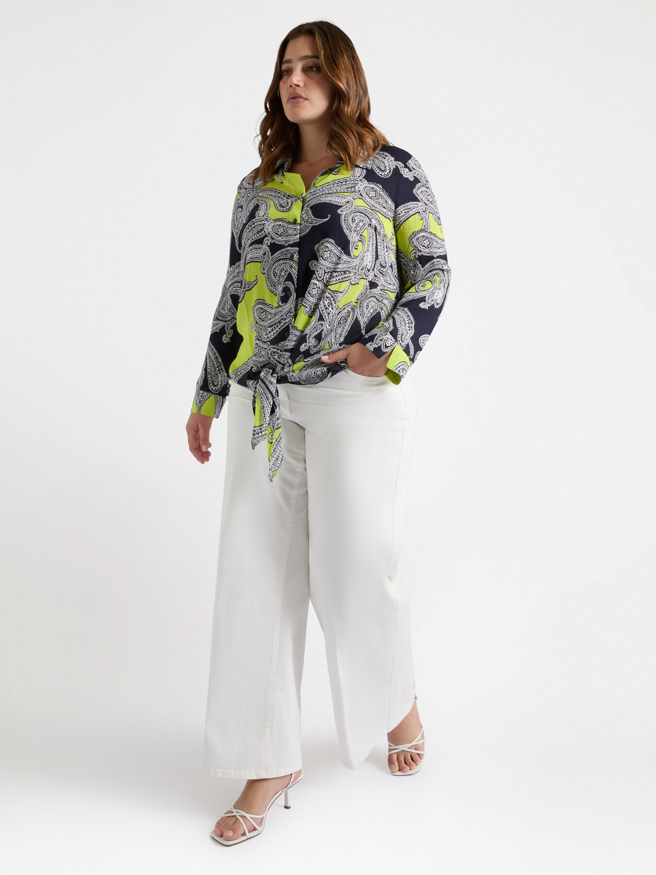 Hemdbluse mit Bandana-Print image number 0