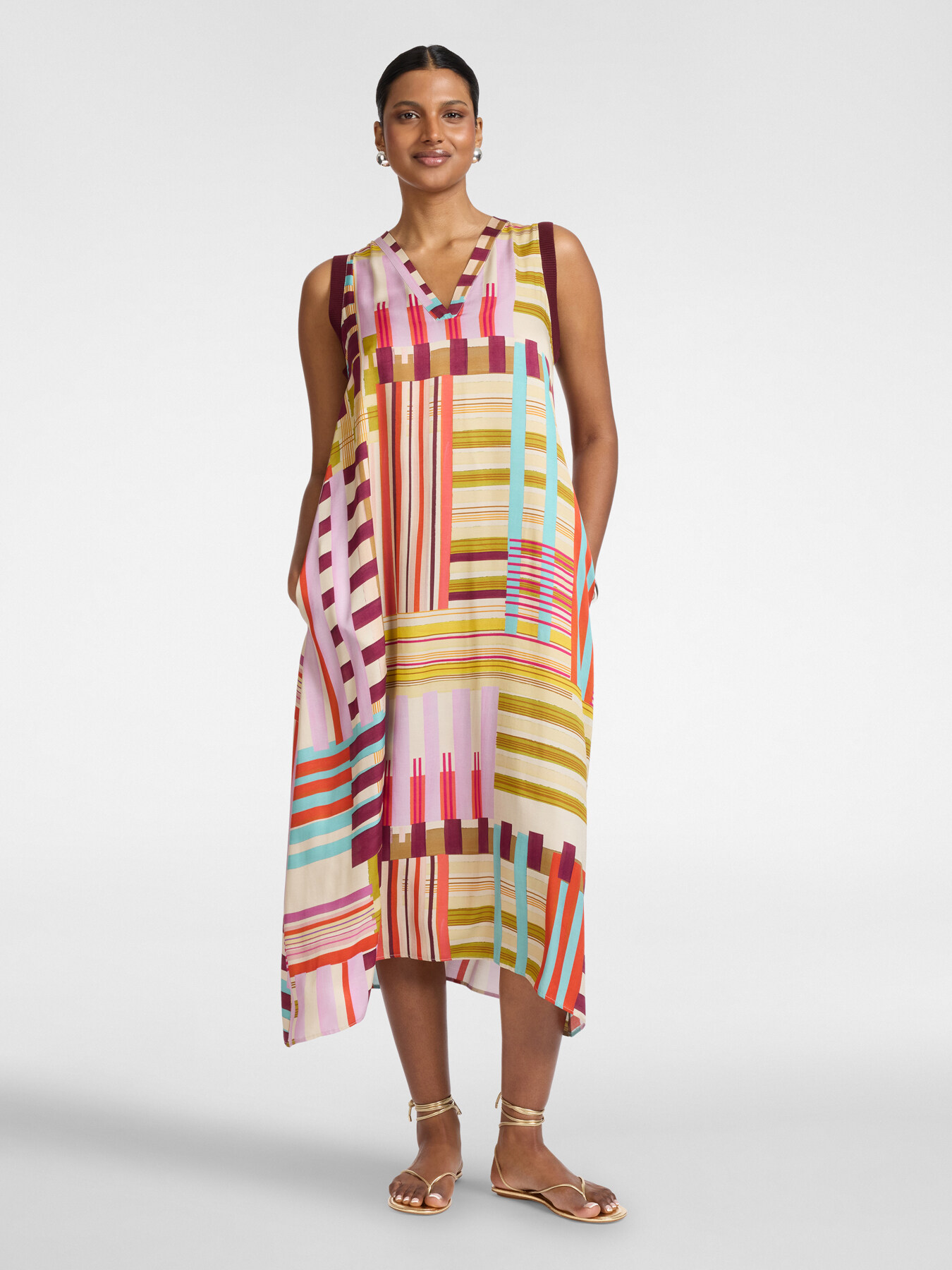 Abito lungo in raso stampato image number 2