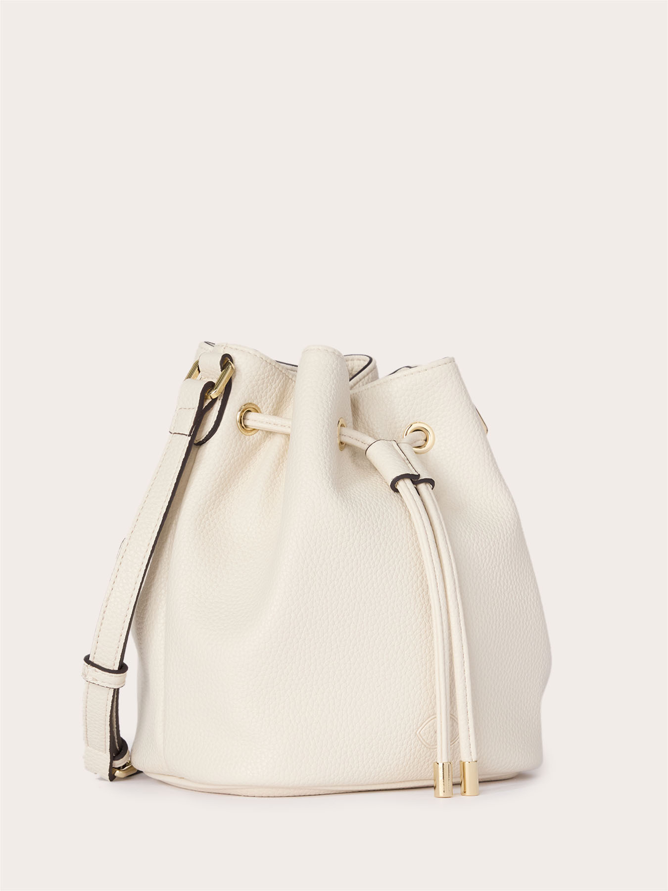 Bucket bag with chain shoulder strap image number 3