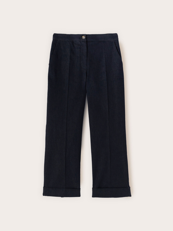 Cropped jeans with turn-up