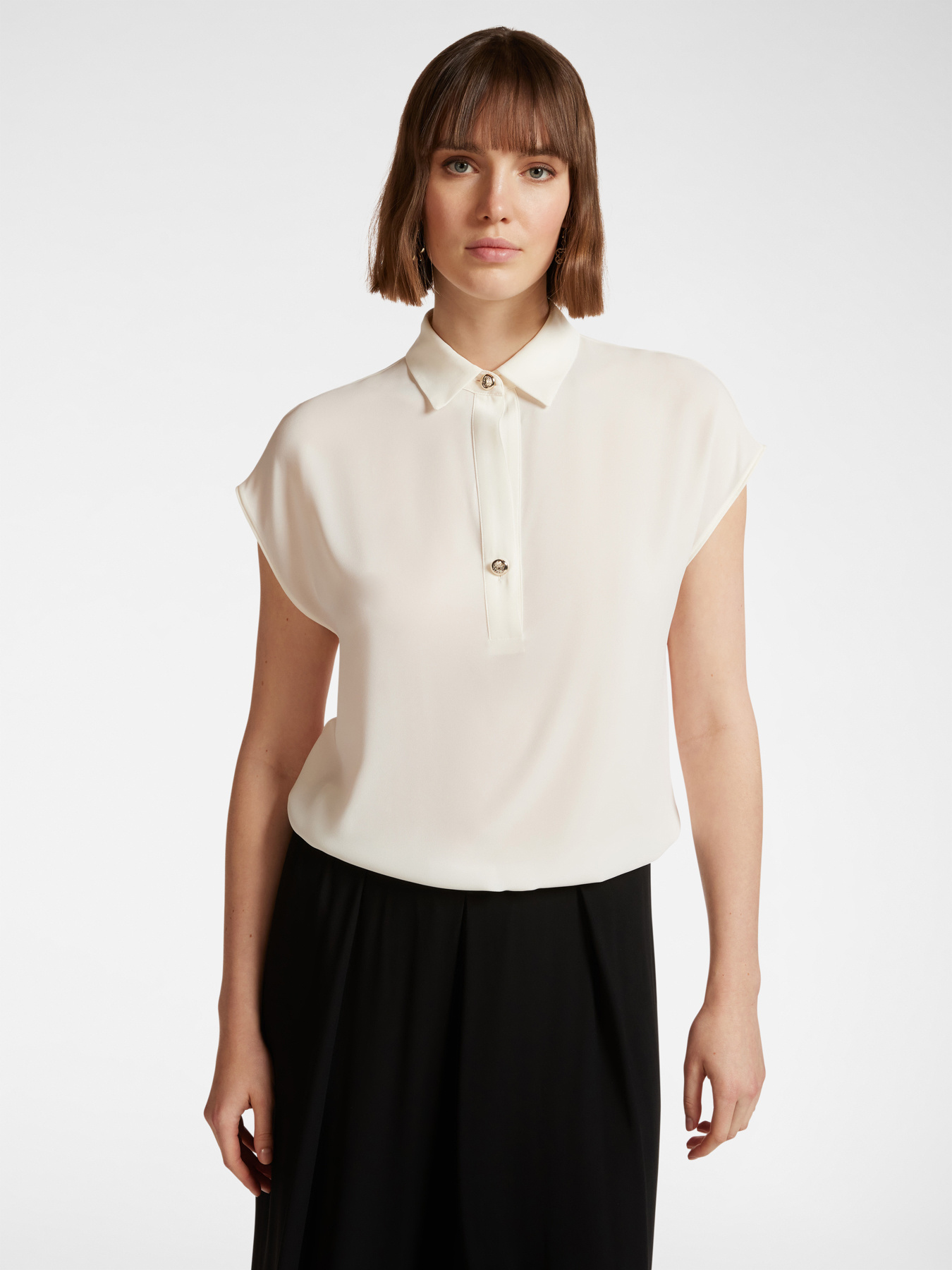 Blusa com gola image number 0