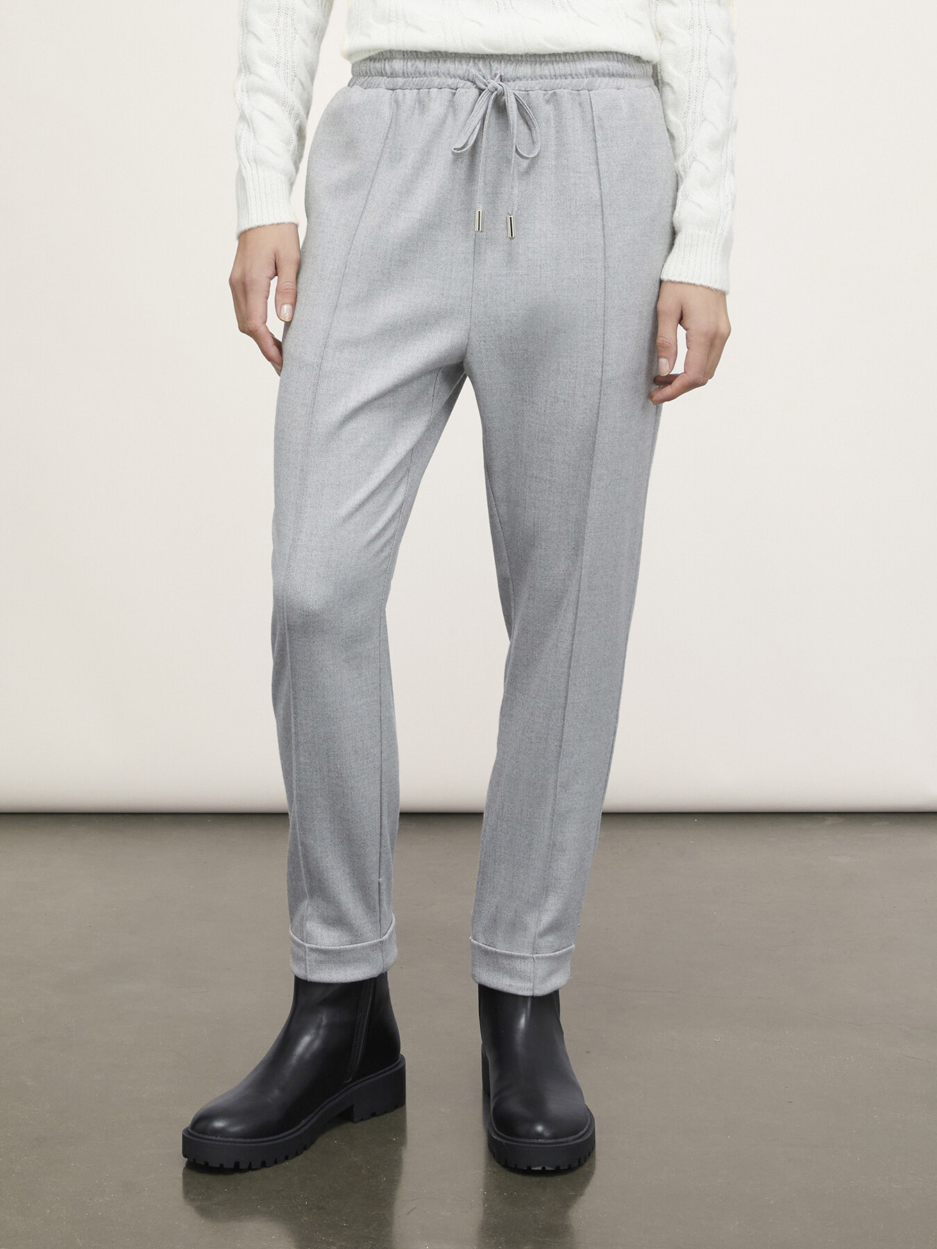 Joggers mit Bügelfalte image number 0