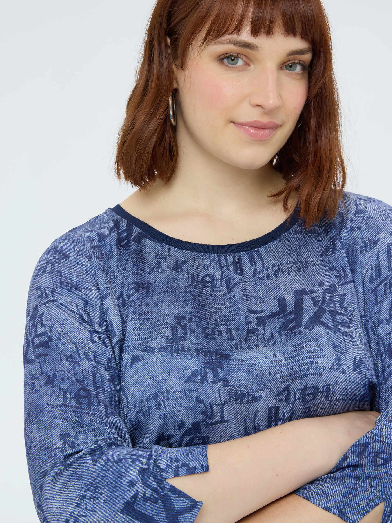 Bluse aus zwei Materialien mit Lettering-Print image number 3