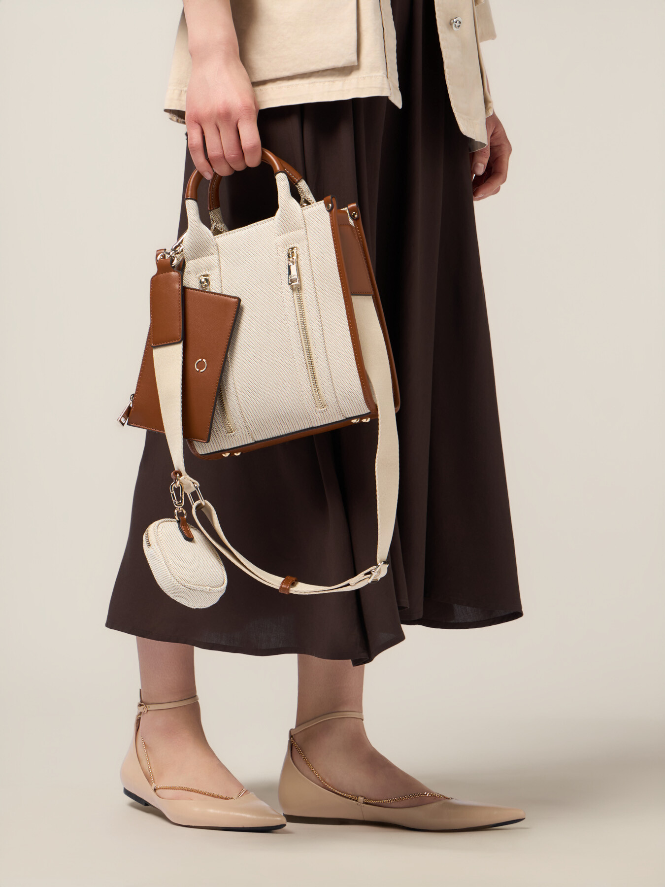 Canvas tote bag image number 0