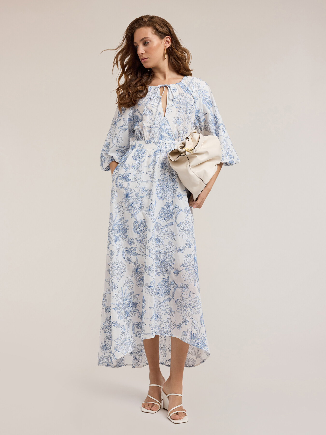Rochie lungă din bumbac cu broderie florală image number 0