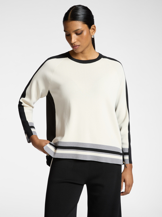 Viscose blend top with striped edges