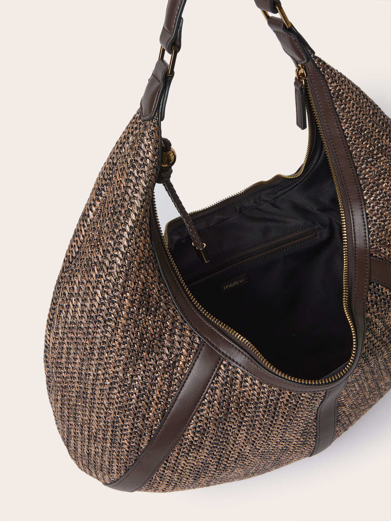 Woven hobo crossbody bag with tassels image number 4