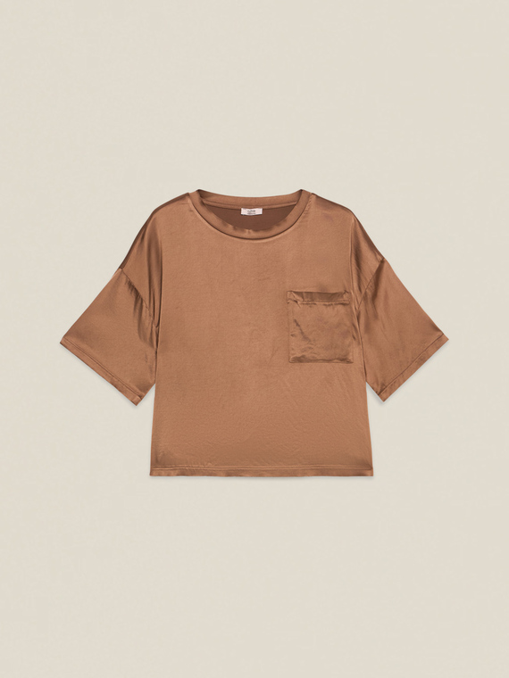 Blusa in raso con taschino
