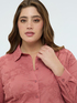 Chemise avec broderies florales ton sur ton image number 3
