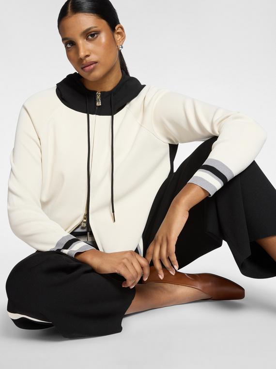 Cardigan em mistura de viscose com capuz e fecho de correr