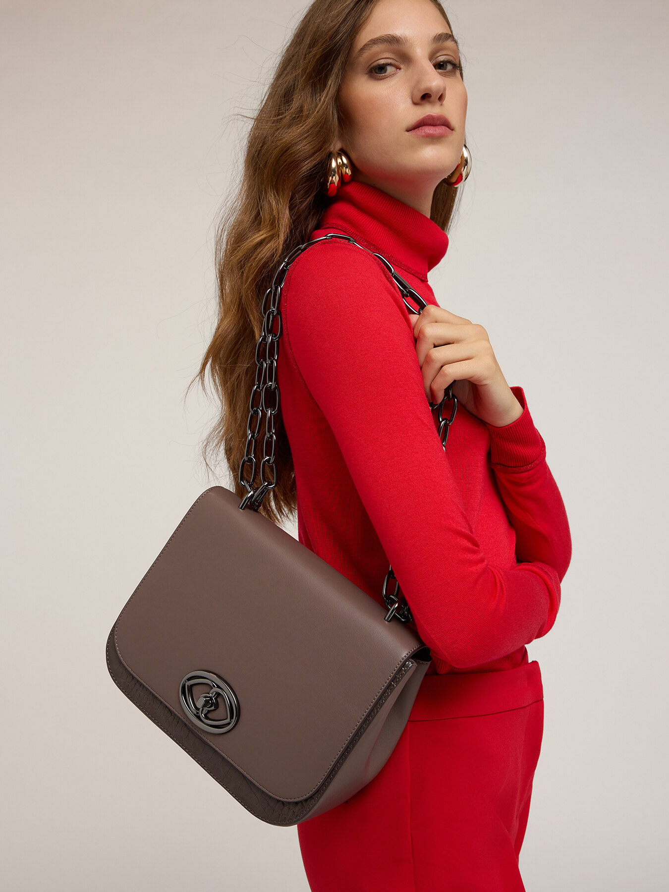 Coated fabric shoulder bag image number 0