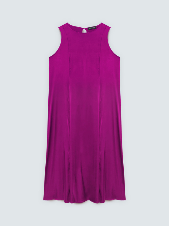 Robe longue sans manches en satin de viscose