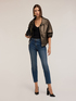 Slim-Fit-Jeans Kendall mit Knopfmotiv image number 7