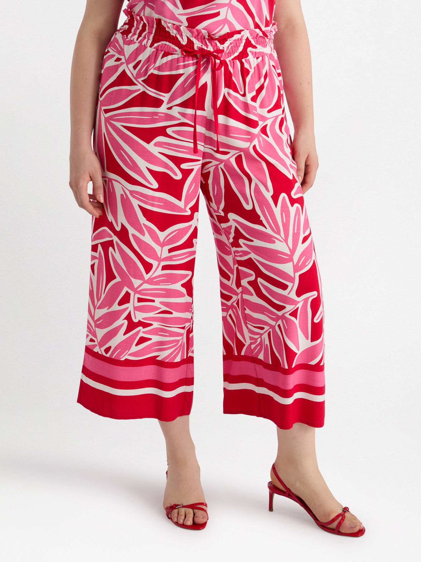 Gerade geschnittene Hose aus Viskose LENZING™ ECOVERO™ image number 0
