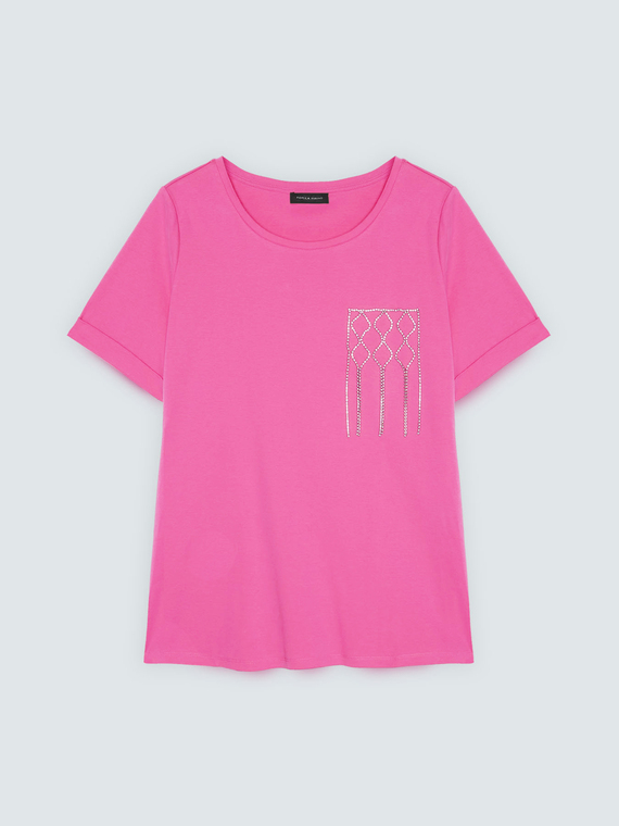Cotton t-shirt with decorated pocket