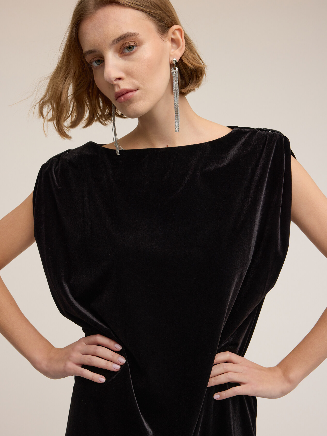 Oversized chenille dress image number 3