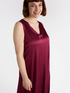 Vestito lungo smanicato in raso stretch image number 2