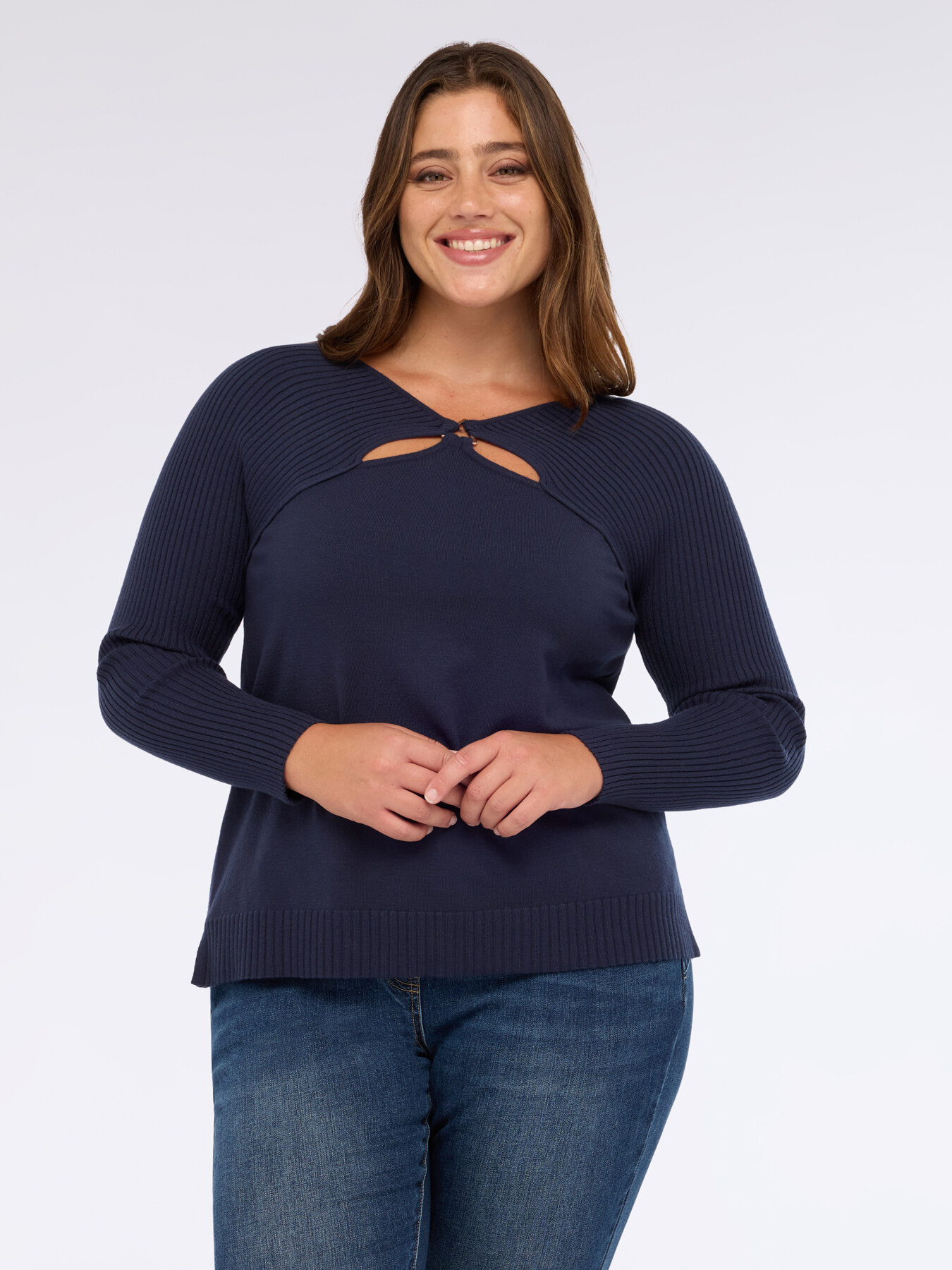 Maillot avec d&eacute;tails d&eacute;coup&eacute;s image number 3