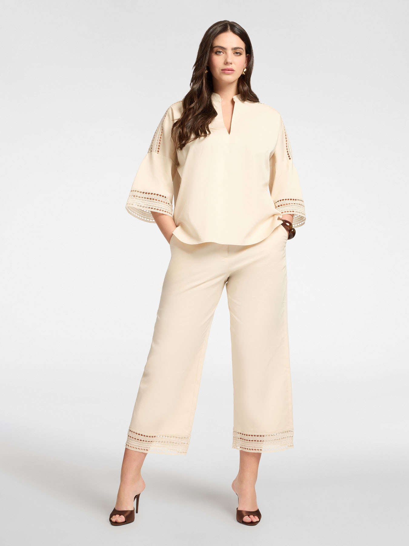 Mixed cotton shirt with lace inserts image number 2