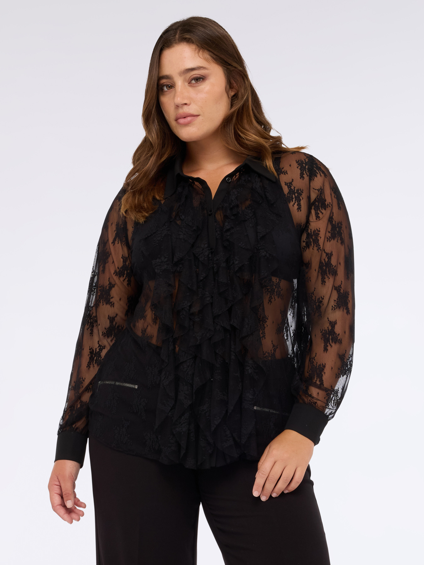 Lace shirt with ruffle on the front image number 3