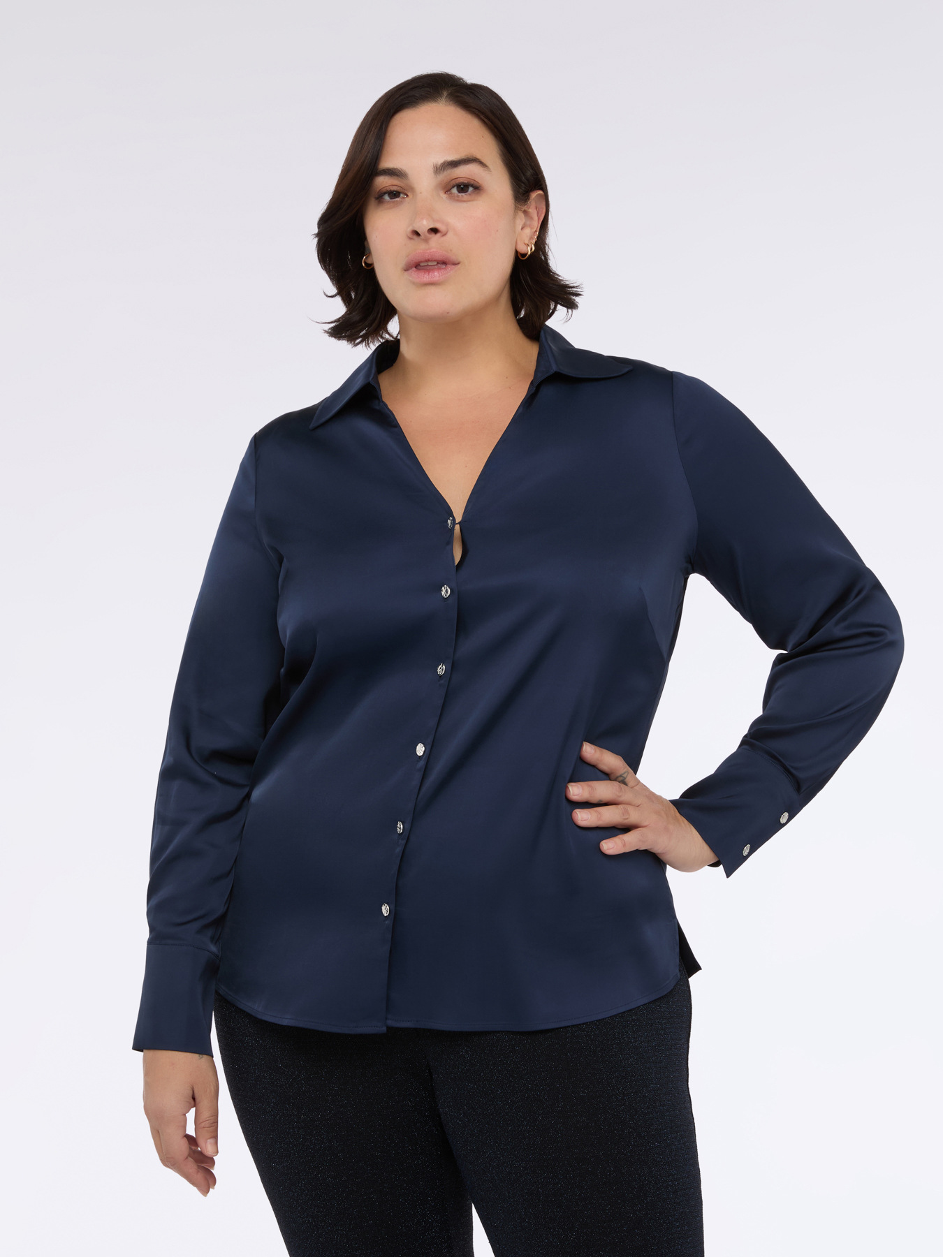 V-neck satin shirt image number 2