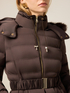 Daunenjacke mit Kapuze und Taillengürtel image number 2