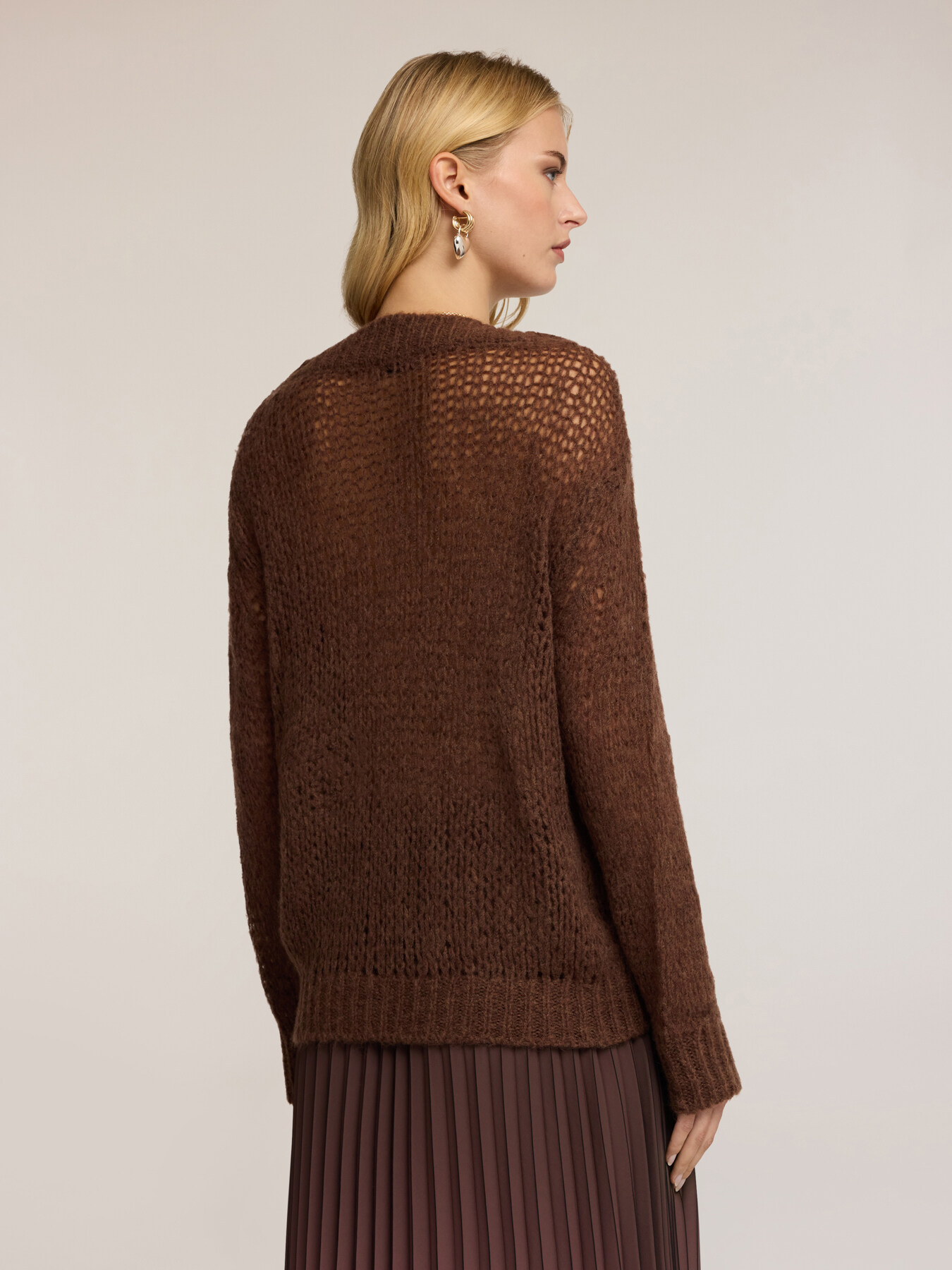 Pulover oversize perforat din mohair image number 1